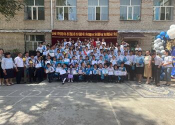 Сауран ауданына қарасты Оранғай ауылы М.Әуезов атындағы ЖББМ ұйымдастыруымен дарынды оқушыларды марапаттауға арналған салтанатты форум өтті.