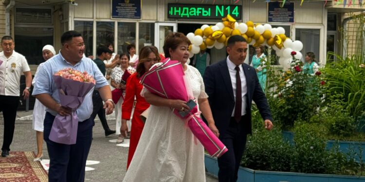 МЕКТЕБІМ,САҒАН МЫҢ АЛҒЫС!