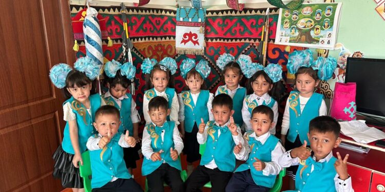 Жауказын Бөбекжай- Балабакшасы. Сауран ауданы білім бөліміне қарасты. Рәміздерім — мақтанышым!