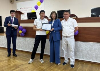 Облыстық балалар ауруханасынад кәсіби медициналық қызметкерлер күні аталып өтті.