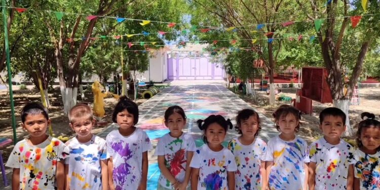 Саламат бөбекжай -балабақшасы жм.Cауран ауданы білім бөліміне қарасты.