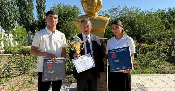 Сауран ауданы білім бөліміне қарасты. Әлия Молдағұлова атындағы жалпы білім беретін мектеп базасында 10-сынып оқушыларына арналған «Жас математиктер кубогі » аудандық олимпиадасы болды.