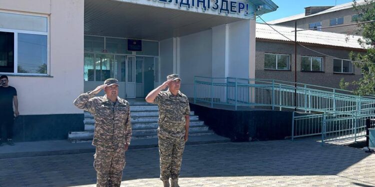 Сауран ауданы білім бөліміне қарасты. А.Югнаки жом,Әскери  дайындық сабақтары өтті.