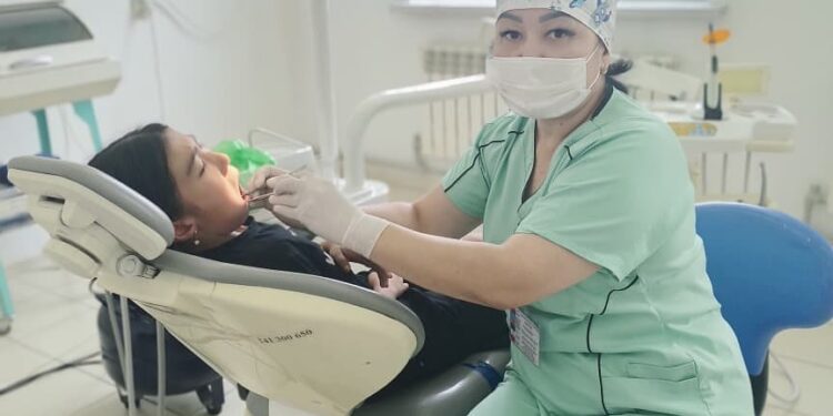 “Ауыз қуысының күтімі және тіс гигиенасы” .