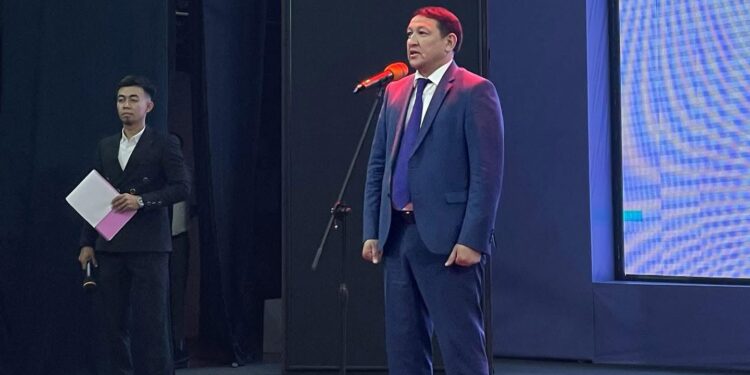 КЕНТАУДА МЕДИЦИНА ҚЫЗМЕТКЕРЛЕРІ КҮНІ АТАЛЫП ӨТТІ.