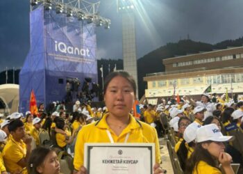 Сауран ауданы білім бөліміне қарасты. Сауран ауданы білім бөліміне қарасты»Қаражон» шағын жинақты жалпы білім беретін мектеп» КММ-нің 8-сынып оқушысы КЕНЖЕТАЙ КӘУСАР республикалық деңгейде білімін дәлелдеді!