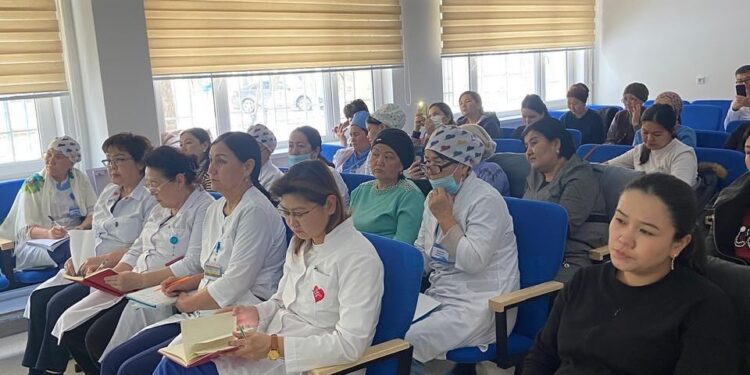 Эпидемиолог дәрігерлер семинар өткізді.