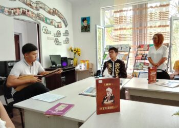 Ұлттық домбыра күніне орай «Домбырасыз ән қайда?» атты музыкалық кеш өтті.