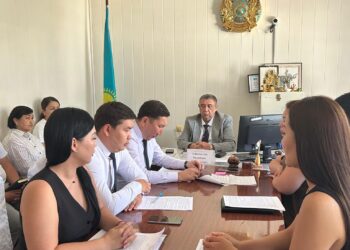 Түркістан облысының  денсаулық басқармасына  қарасты,    Түркістан Облысы Сэбд, ҚАЗЫҒҰРТ АУДАНЫНДА КӨШПЕЛІ АЛҚА ОТЫРЫСЫ ӨТТІ.