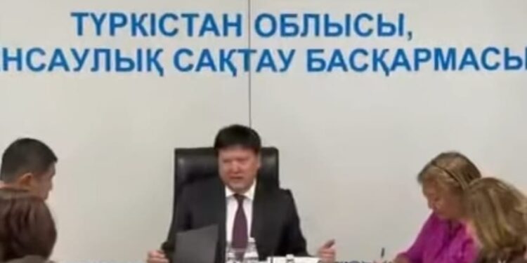 Түркістанда халықаралық конференция өтуде.