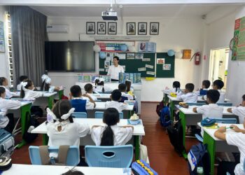 «Менің Отаным – Қазақстан / Моя Родина – Казахстан».