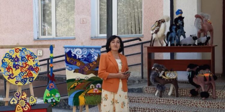 Кентау оқушылар үйінде жаңа оқу жылының басталуына орай “Ашық есік күні” болып өтті.