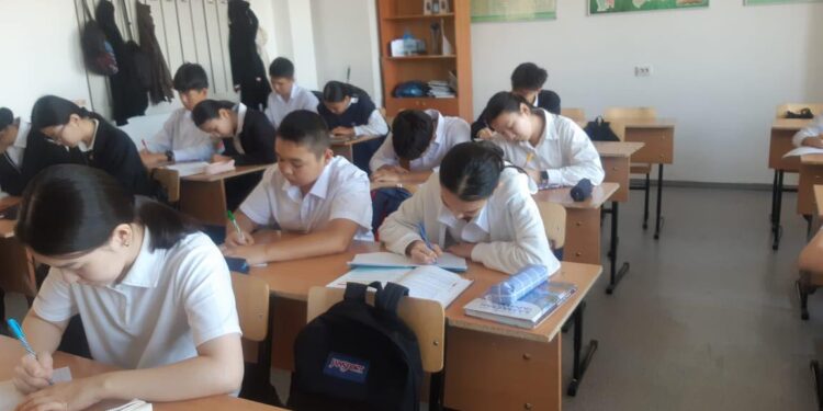 БІРЫҢҒАЙ ДИКТАНТ ЖАЗУ САҒАТЫ.