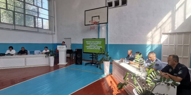 «Мектеп пен отбасы:адал әрі жауапты азаматты тәрбиелеудегі өзара ынтымақтастық» тақырыбында жалпы ата-аналар жиналысы болып өтті.