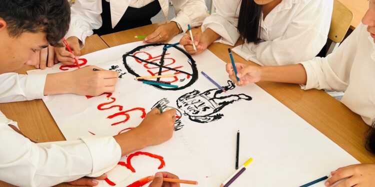 Буллингке қарсы тәрбие сағаттары өтті.