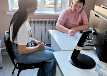 Сауран аудандық емханасында «Отбасы күніне» арналған «Репродуктивті денсаулықты нығайт» мәселелері тақырыбы бойынша «Ашық есік күні» өткізілді.