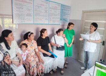 Сауран аудандық емханасында «Отбасы күніне» орай «Репродуктивті денсаулықты нығайту» мәселелері тақырыбы бойынша «Ашық есік күні» өткізілді.