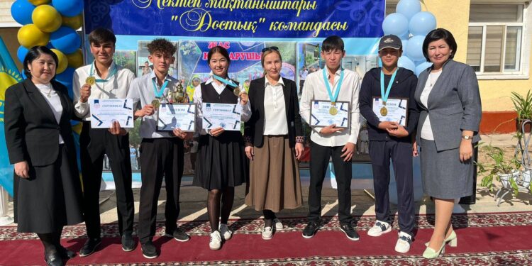 «Жас құтқарушы» атты мектеп оқушылары арасында өткізілген облыстық слет.