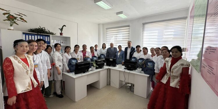 Отырар аудандық орталық емханасында Даму және ерте араласу орталығының ашылу салтанаты өтті.