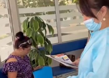 Түркістан облысы АИТВ инфекциясының алдын алу орталығы Жетісай бөлімшесінің мамандары Сарыағаш аудандық ауруханасына қарасты емханада Ашық есік күнін өткізді.