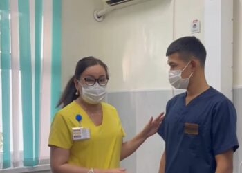 БОЛАШАҚ МАМАНДАРҒА -БІЛІКТІ МАМАНДАРДАН БАҒЫТ.