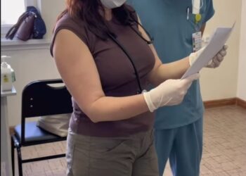 Шетелден келген мамандар, Түркістан қалалық балалар ауруханасында ауырып жатқан балаларға консультация беріп, еміне коррекция жасады.