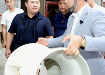 ТҮРКІСТАН – ЖИҺАЗ ӨНДІРІСІ БОЙЫНША РЕСПУБЛИКАДА АЛДЫҢҒЫ ҚАТАРДА.