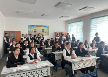 25 қазан Республика күні және егемендік туралы декларацияның 35 жылдығы.