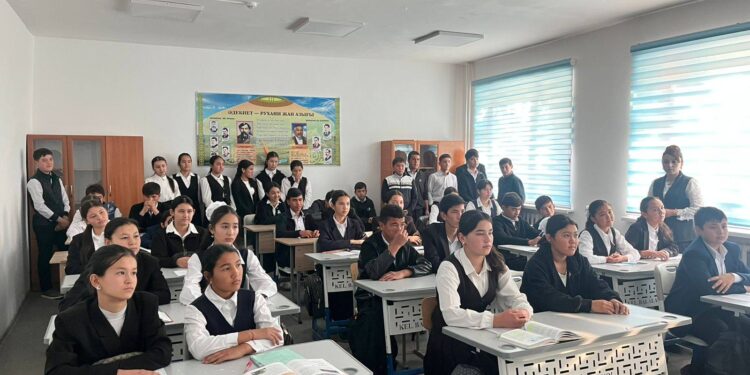 25 қазан Республика күні және егемендік туралы декларацияның 35 жылдығы.