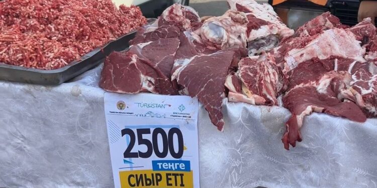 ТҮРКІСТАНДА КЕЗЕКТІ АЗЫҚ-ТҮЛІК ЖӘРМЕҢКЕСІ ӨТТІ.