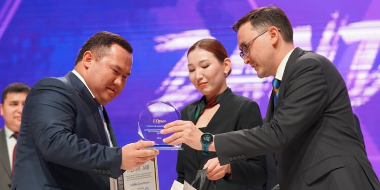 Қазақстан Республикасының Қаржылық мониторинг агенттігінің ұйымдастыруымен республикалық FIN IQ диктантында Түркістан қаласы — І орын иегері атанды.