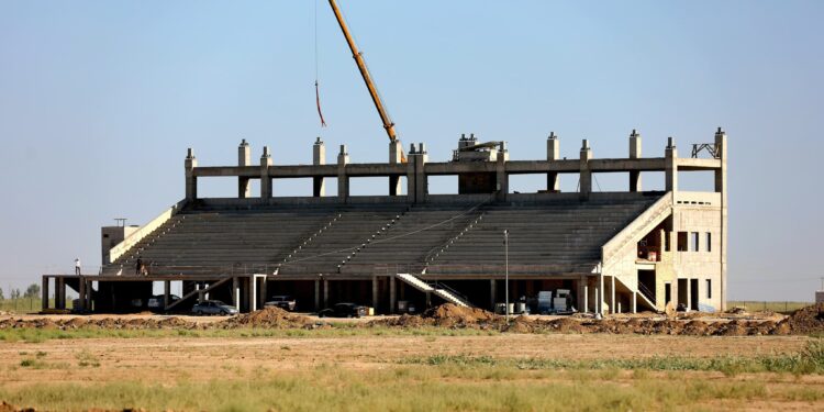 ТҮРКІСТАНДА ЗАМАНАУИ ИППОДРОМ САЛЫНЫП ЖАТЫР.