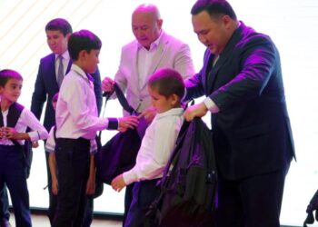 «МЕКТЕПКЕ ЖОЛ» АКЦИЯСЫ АЯСЫНДА 500-ДЕН АСТАМ БАЛА ҚОЛДАУҒА ИЕ БОЛДЫ.