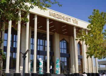 Бүгін көптен күткен қуанышты сәт — жаңа Мәдениет үйі салтанатты түрде ашылды.