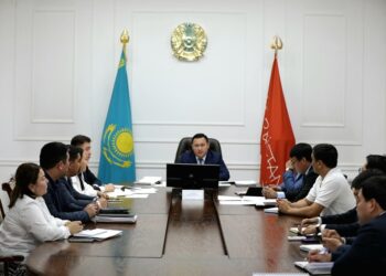 ҚАЛА ӘКІМІ КӘСІПКЕРЛІКТІ ҚОЛДАУ МЕН ИНВЕСТИЦИЯ ТАРТУ ЖҰМЫСТАРЫН КҮШЕЙТУДІ ТАПСЫРДЫ.