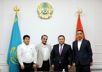 ҚАЛА ӘКІМІ ШЕТЕЛДІК ИНВЕСТОРЛАРДЫ ҚАБЫЛДАДЫ.