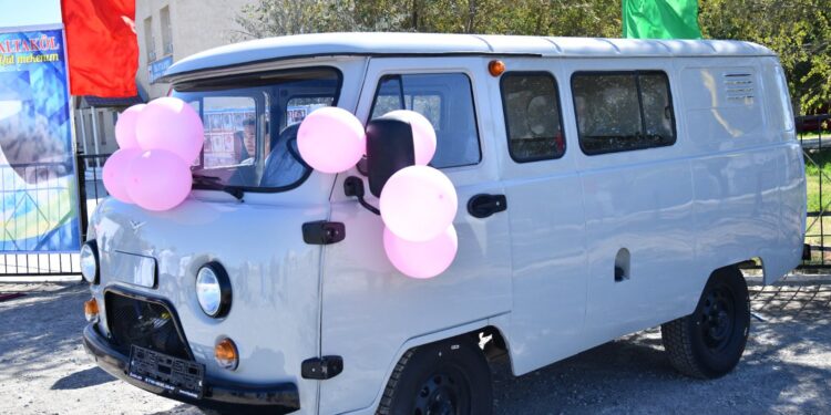 ТУҒАН АУЫЛЫНА ЖЕДЕЛ -ЖӘРДЕМ КӨЛІГІН ТАРТУ ЕТТІ.