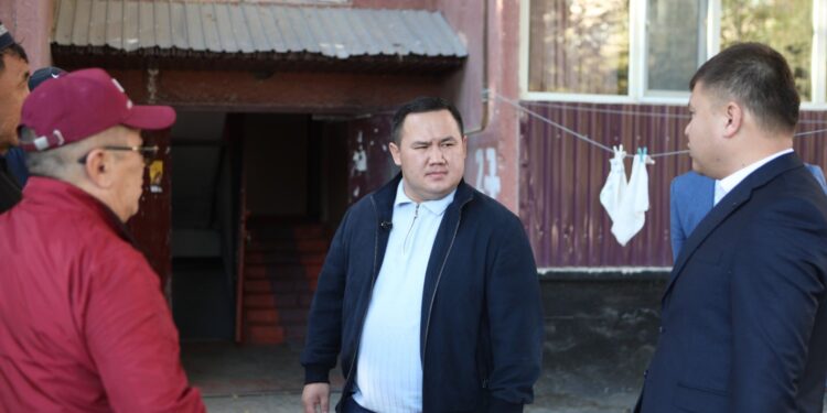 ТҰРҒЫН ҮЙЛЕРДІҢ ҚЫСҚЫ МАУСЫМҒА ДАЙЫНДЫҒЫ ТЕКСЕРІЛДІ.